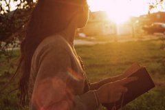 装饰设计总监岗位职责